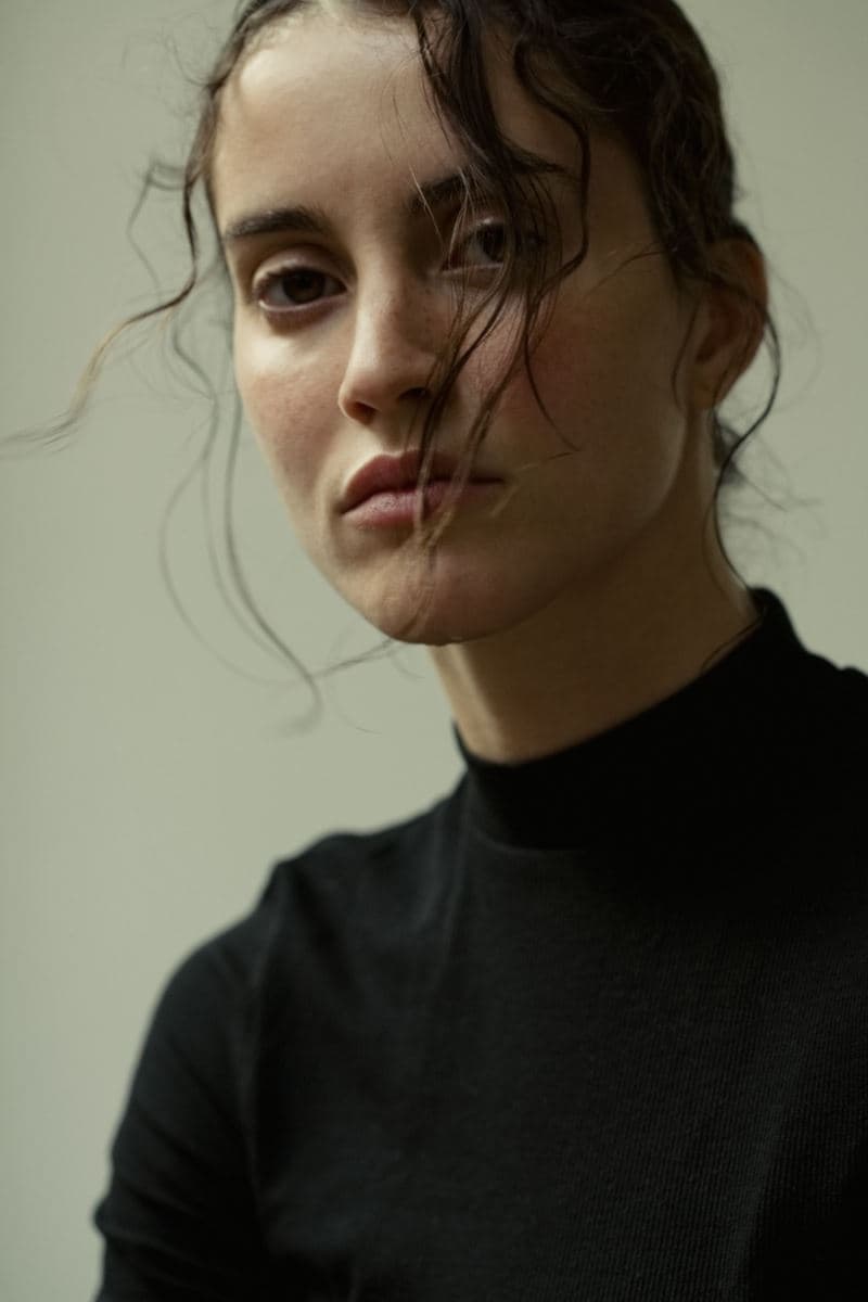 model-image-Ana