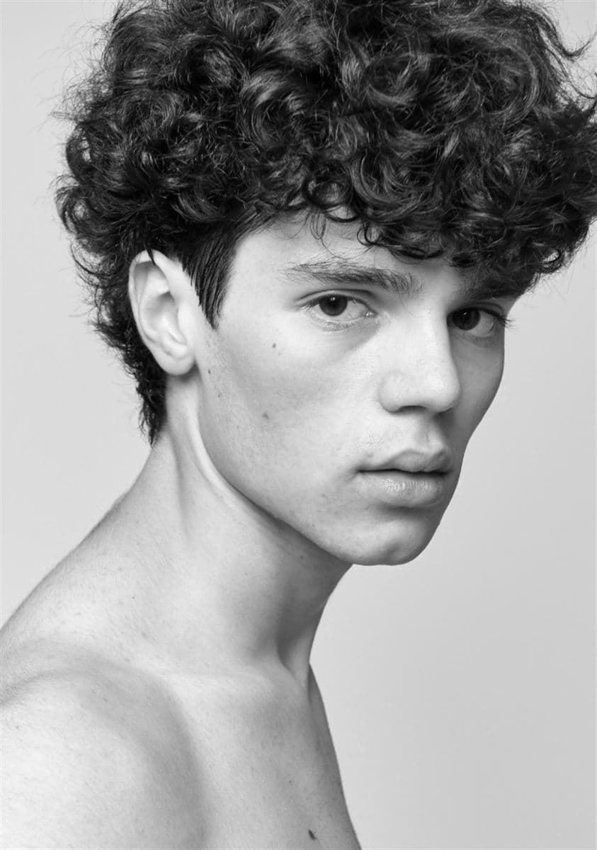 model-image-Pablo