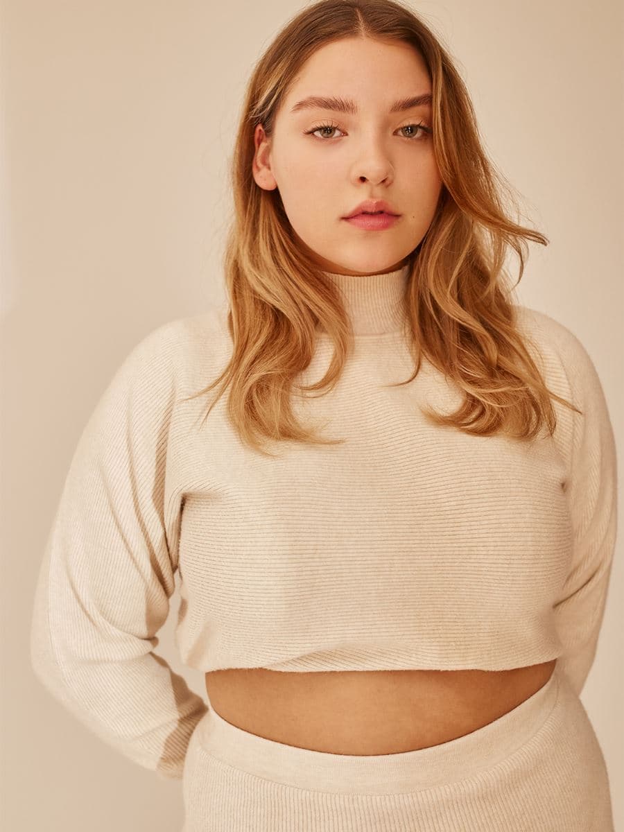 model-image-Xenia