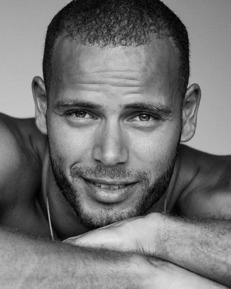 model-image-Ze Roberto