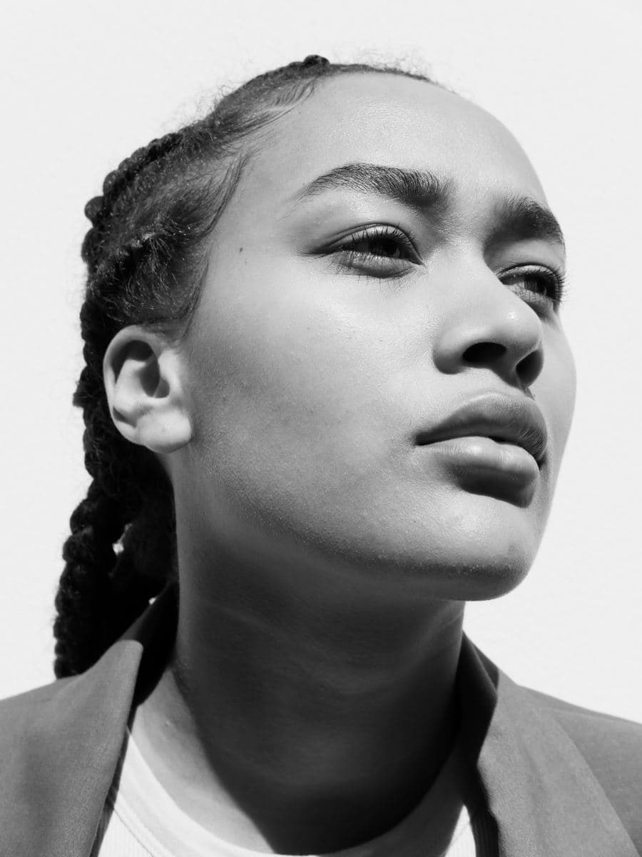 model-image-Jameela
